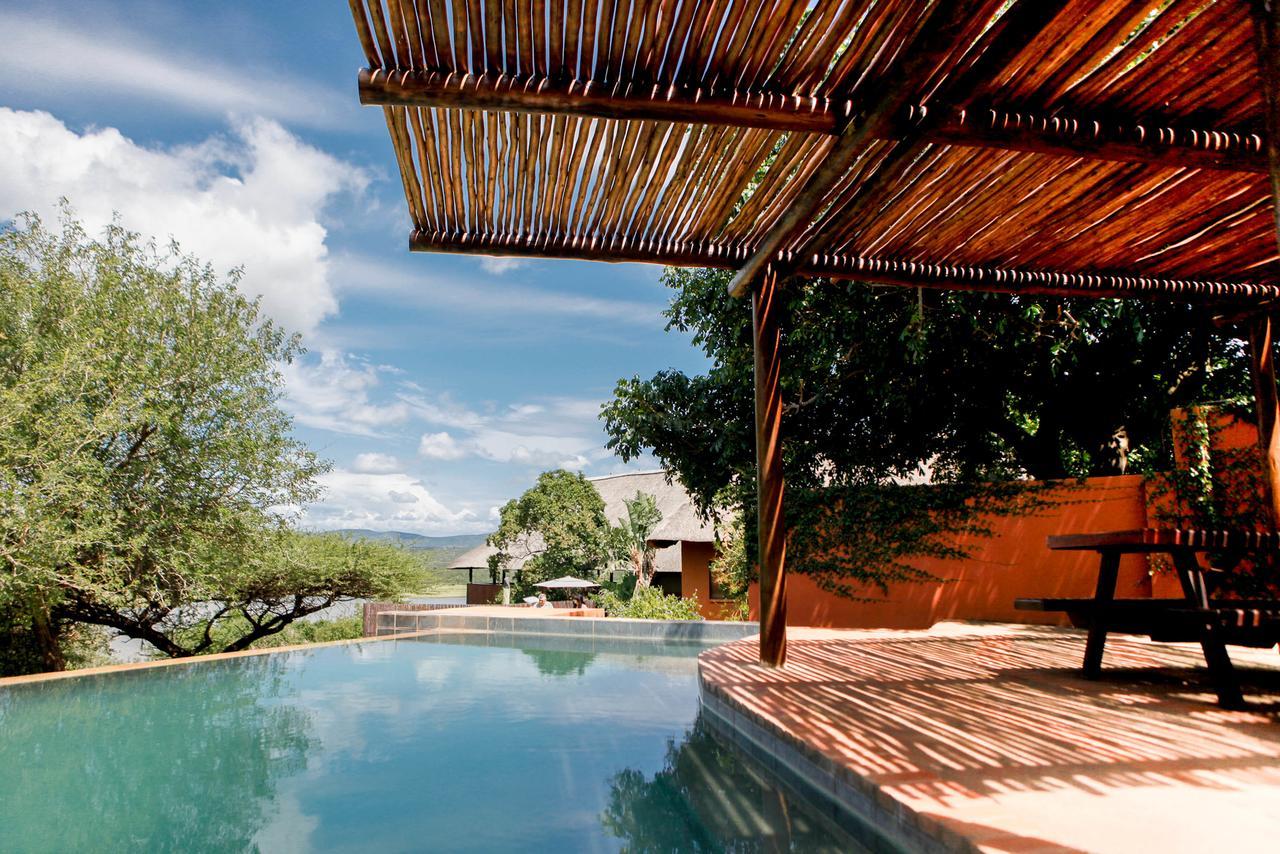 פונגולה Nkwazi Lake Lodge מראה חיצוני תמונה
