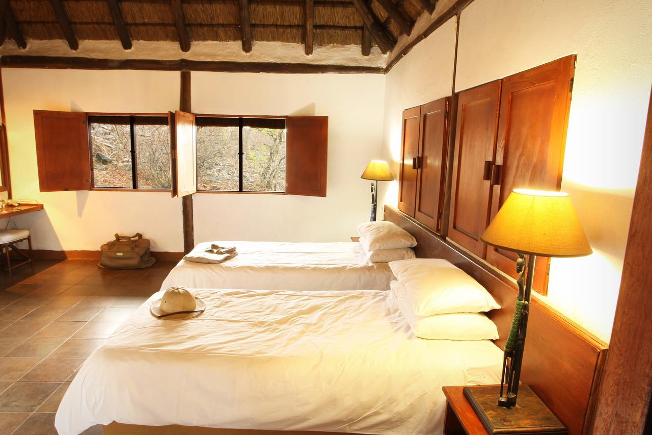 פונגולה Nkwazi Lake Lodge מראה חיצוני תמונה